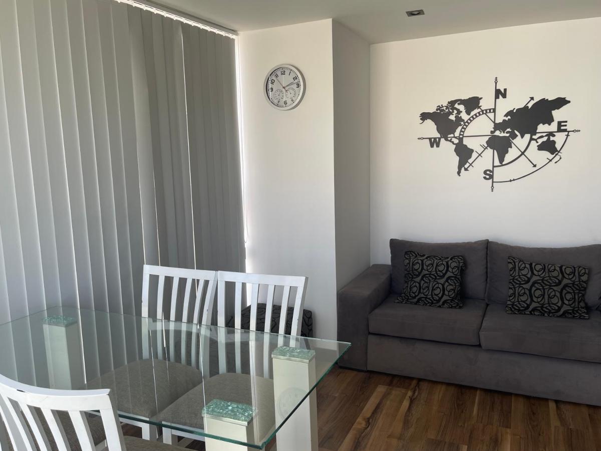 Departamento Con Pileta Y Gran Balcon Terraza Con Quincho Y Asador Propio Apartment *